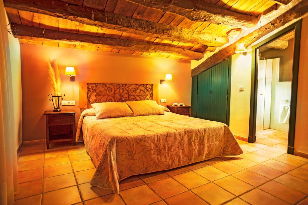 Hotel Rural Castillo De Biar Room photo